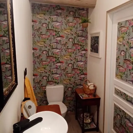 Nyaraló Self Contained Private Close To Carcassonne, Rural Location *