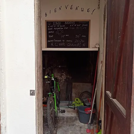 L'ancienne Ecurie, Near Carcassonne, Private And Charming Corporate Bookings Accepted Badens