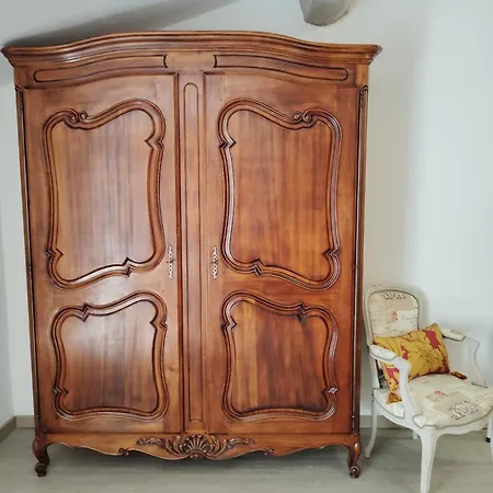 Romantic Cosy Hideaway Near Carcassonne Free Sparkling Wine Casa vacanze *